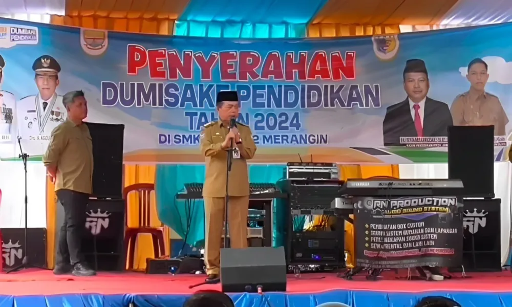 Gubernur Al Haris saat membuka kegiatan secara resmi (DETAIL/Jorgi)