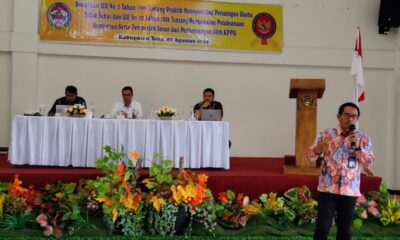 Kepala KPPU Kanwil I Sumbagut, Ridho Pamungkas saat berbicara tentang persaingan usaha yang sehat di Balige, ibukota Kabupaten Toba, kemarin. (ist)