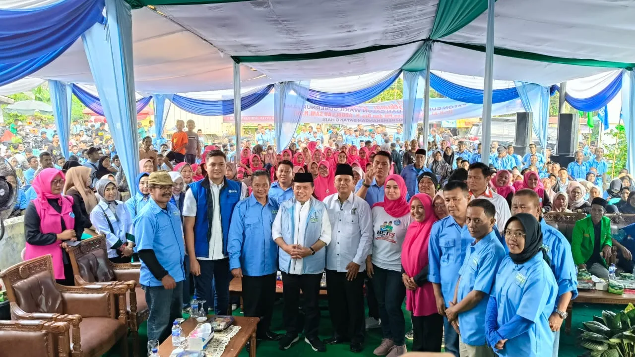 Al Haris melantik tim pemenangan Haris - Sani di Batanghari pada Sabtu, 10 Agustus 2024. (Ilustrasi)
