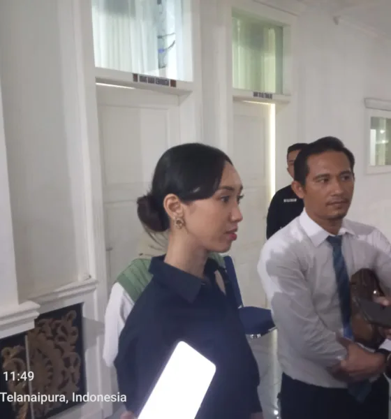 Rahma Asy Syifa bersama Kuasa Hukumnya Ilham Kurniawan Dartias. (DETAIL/Juan)