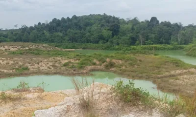 Lubang galian tambang batu bara diduga bekas aktivitas PT AMI. (Istimewa)