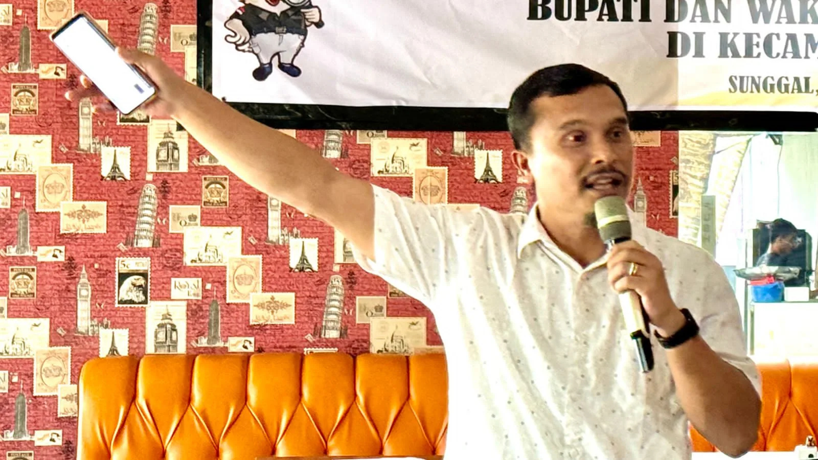 Anggota Bawaslu Sumut, Saut Boangmanalu menanggapi perihal Sumut masuk dalam kategori kerawanan sedang pada pilkada 2024. (ist)