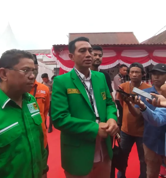 Fadhil Arief saat diwawancarai (DETAIL/Jorgi)