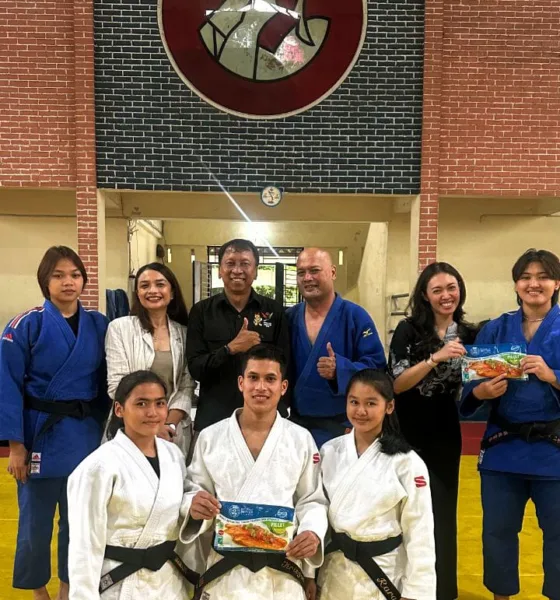 Pihak Regal Springs Indonesia mendukung pelaksanaan PON XXI Aceh - Sumut 2024 sekaligus menyuplai filet ikan tilapia bagi atlet judo Sumut yang tergabung dalam PJSI Sumut. (ist)