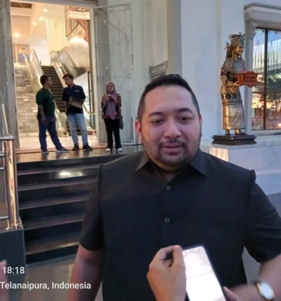 Terlapor dalam sidang BK DPRD Provinsi Jambi Pinto Jayanegara. (DETAIL/Juan)