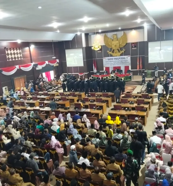 Suasana Rapat Paripurna DPRD Tebo dalam rangka pengambilan sumpah/janji anggota DPRD Tebo Periode Tahun 2024-2029. (ist)