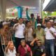 Pasangan SUKA di antara ribuan timsesnya. (DETAIL/ist)