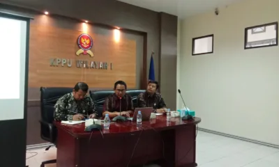 Kepala KPPU Kanwil I Sumbagut, Ridho Pamungkas, memberikan paparan kepada para wartawan di Medan, Jumat, 27 September 2024. (ist)