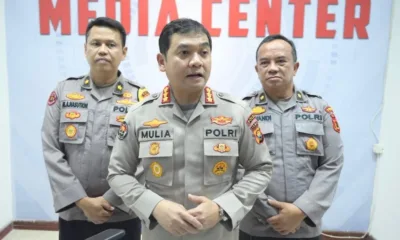 Kabid Humas Polda Jambi, Kombes Pol Mulia Prianto (tengah). (ist)