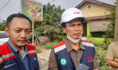 Ahmadi (kanan), Junior Proyek Manager Hutama Karya. (DETAIL/Juan)