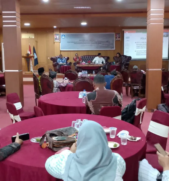 Kepala OPD tak hadir, banyak kursi kosong tak terisi pada FGD pelestarian cagar budaya dan objek pemajuan kebudayaan perkampungan tradisional Rantau Panjang, di aula Bappeda Merangin. (DETAIL/Daryanto)