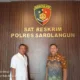 Kuasa Hukum AS, Jhon Damanik dan Rovifah Panggabean di Mapolres Sarolangun. (DETAIL/Juan)