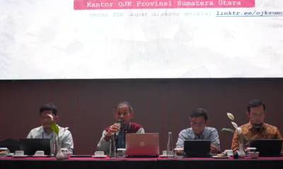 Kepala OJK Provinsi Sumut, Khoirul Muttaqien, saat berbicara di hadapan para wartawan di Hotel Mariana, Kabupaten Samosir, kemarin. (ist)