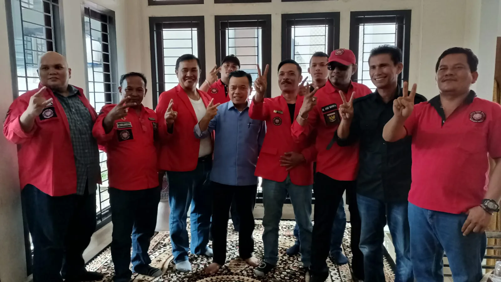 Pengurus, Pembina DPD PBB Provinsi Jambi solid bersama Al Haris. (ist)