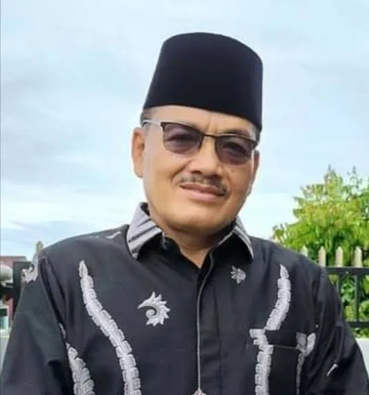 Kepala MTsN 6 Kota Padang, H. Yakub. (dok. Humas MTsN 6 Padang)