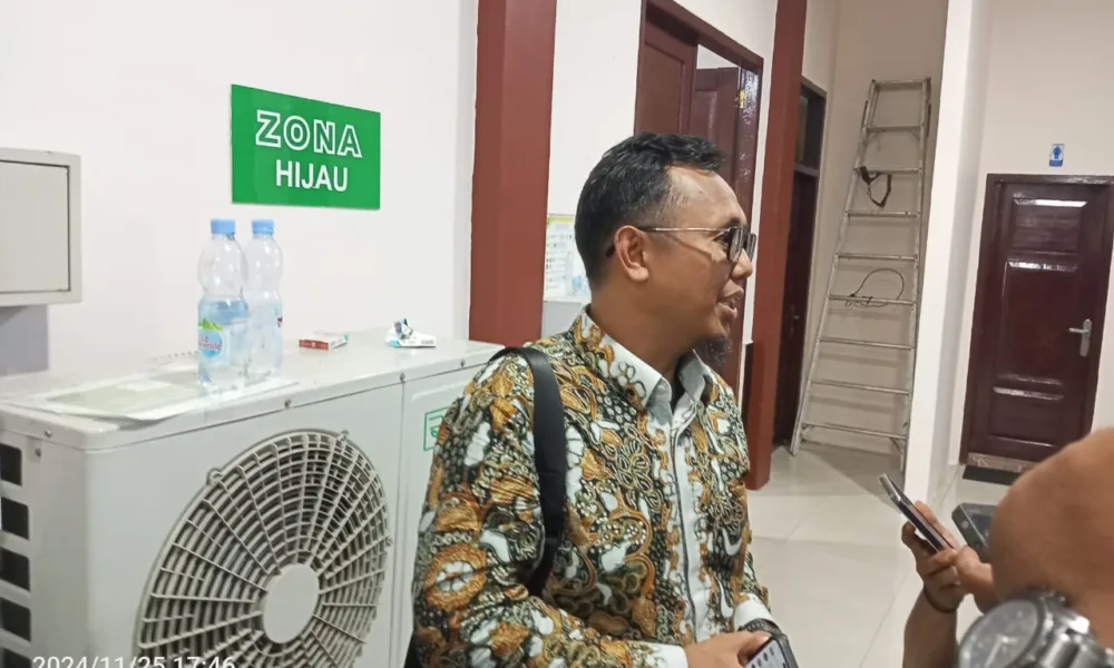 Kuasa Hukum Ko Apek, Embong Adi Saputra. (DETAIL/Juan)