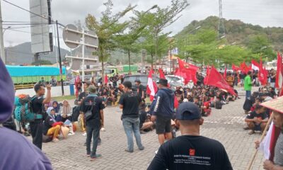 Para petani sedang di Bakauheni menuju Jakarta. (ist)