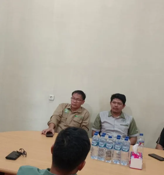 Komisi III DPRD Merangin saat diskusi bersama manajemen PT SGN. (DETAIL/Daryanto)