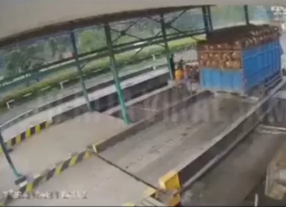 Timbangan milik PT SGN yang dikeluhkan petani sawit dan supplier. (DETAIL/Ney)