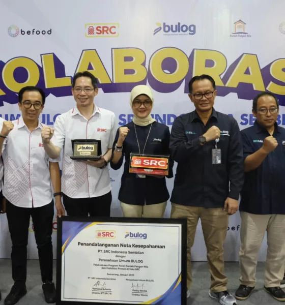 Untuk memperkuat distribusi pangan pokok, Perum Bulog menjalin kerjasama dengan PT Sampoerna Retail Community Indonesia Sembilan. (ist)