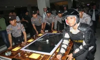 Sejumlah alat mesin judi diamankan pihak polisi dari lokasi MCC, Rabu sore hingga Kamis dinihari, 26-27 Februari 2025. (ist)